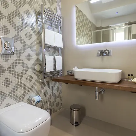 לינה וארוחת בוקר Ninfea Luxury סלרנו